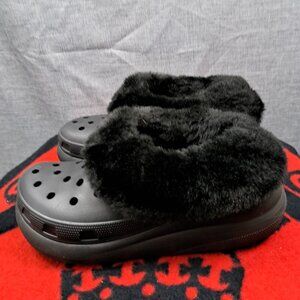 % Crocs Women Size 10 Furever Crush Soft Fluffy Faux Fur Clogs Black / D4
